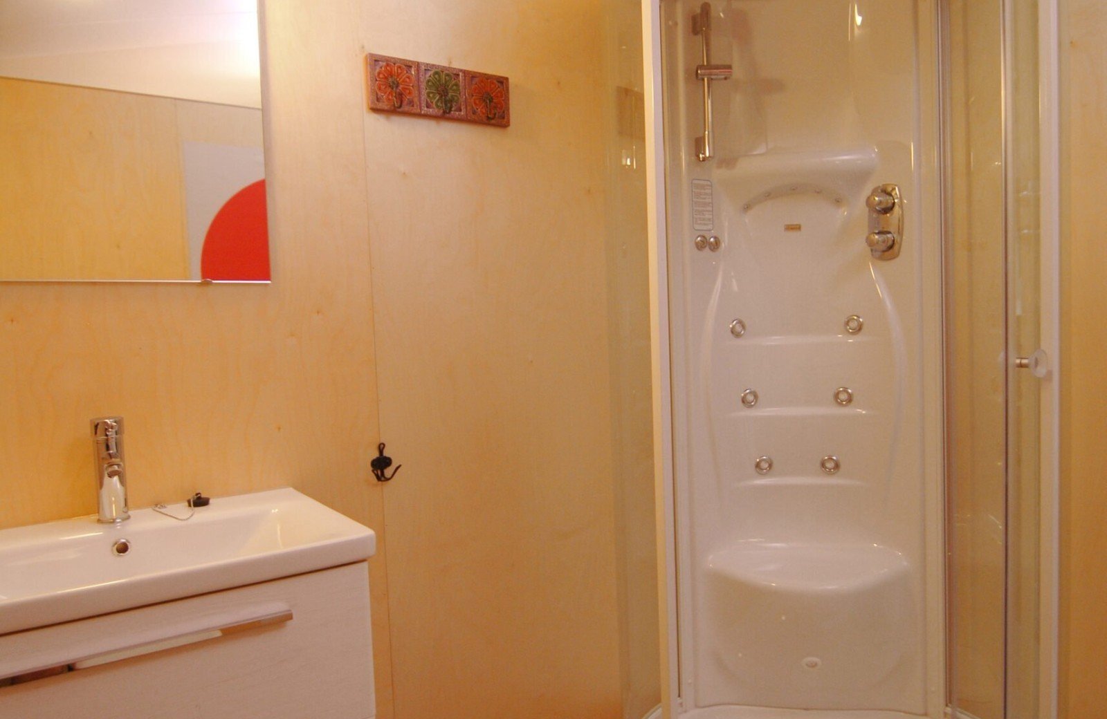 Bamboe-lodgetent-douche