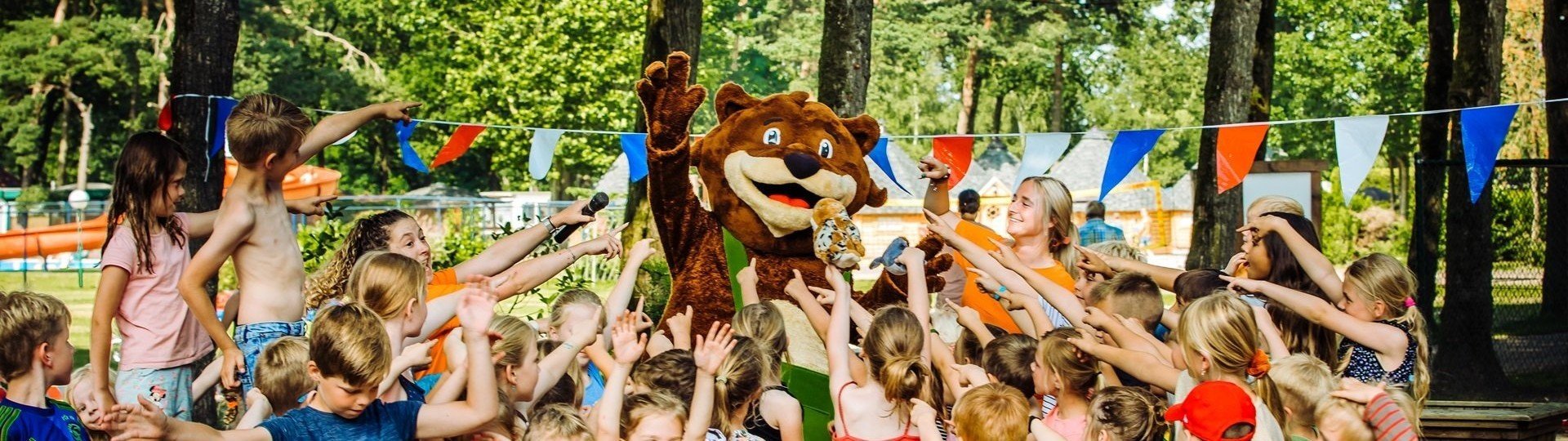 Banner camping meivakantie beringerzand