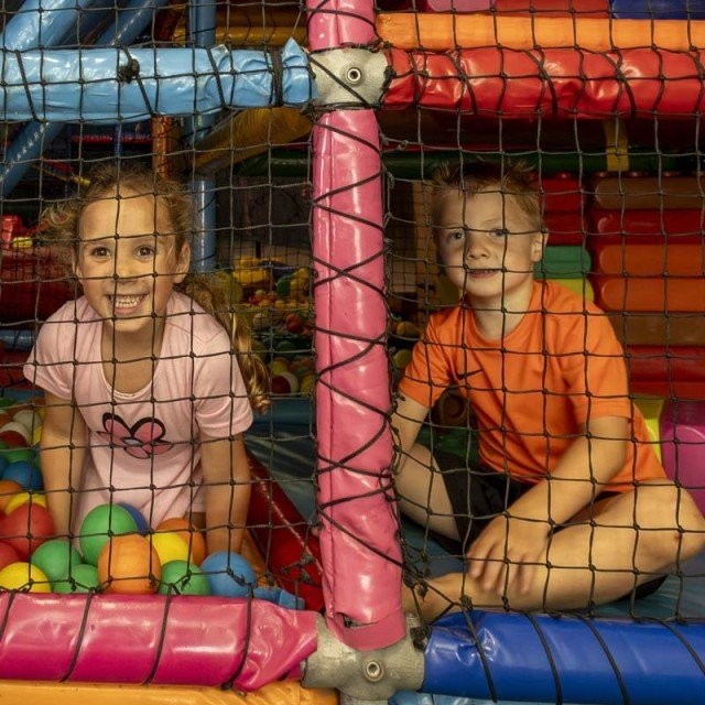 Bb spelen 03 8078