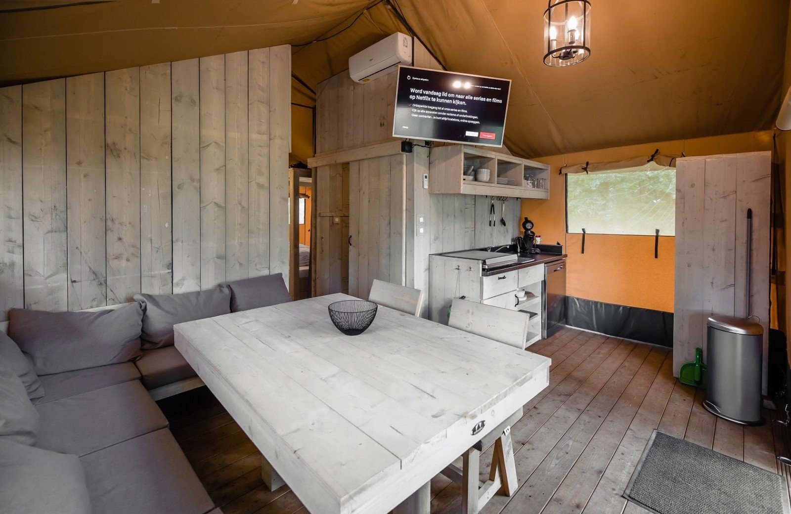 Beringerzand glamping bobbies lodgetent 15
