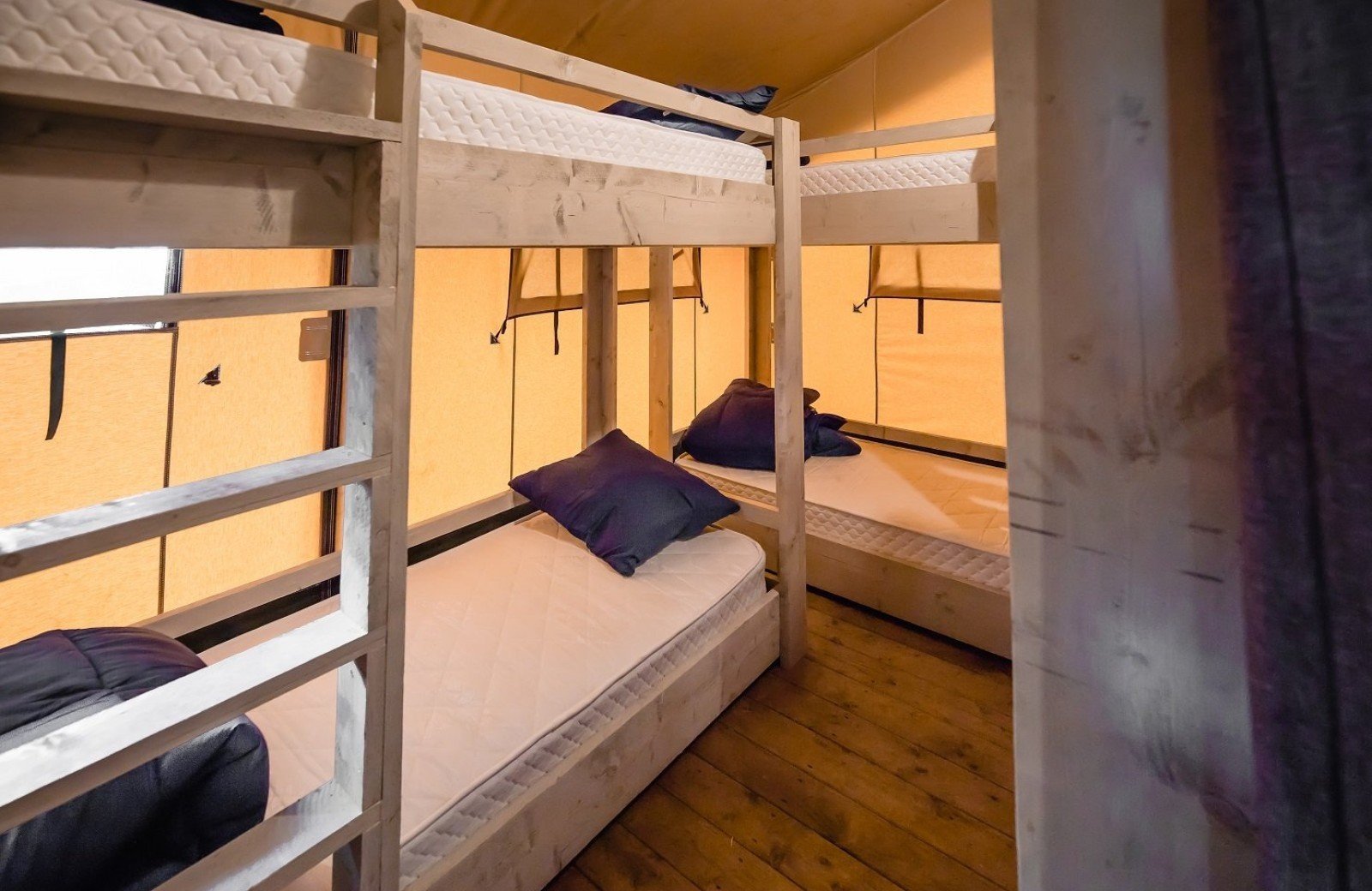 Beringerzand glamping bobbies lodgetent 17