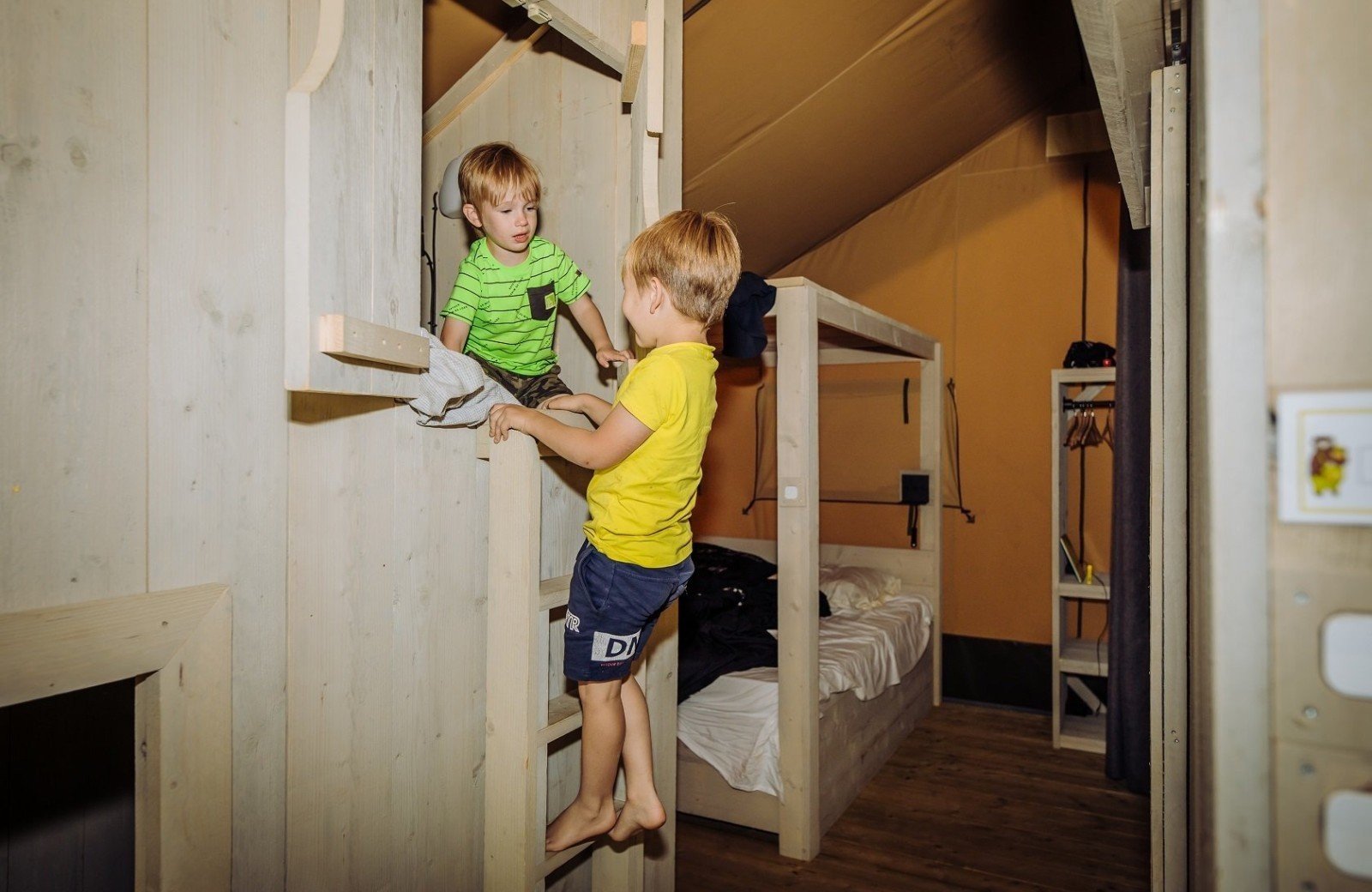 Beringerzand glamping bobbies lodgetent premium 4