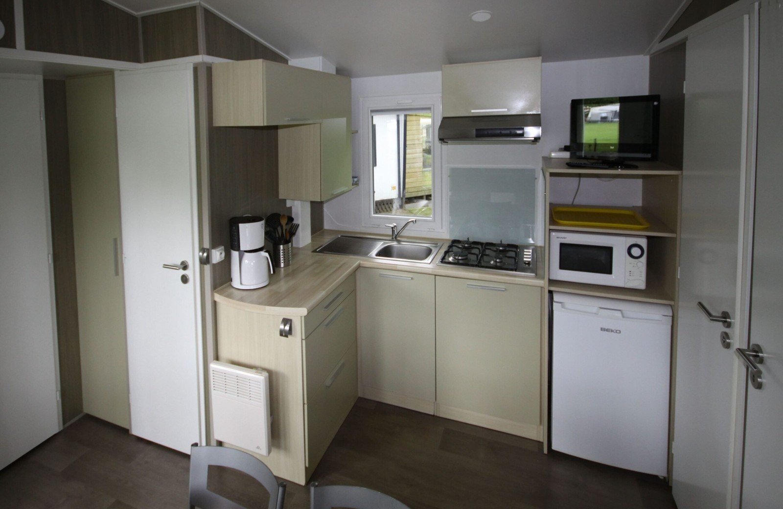 Beringerzand stacaravan 251 keuken