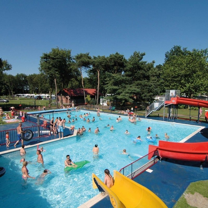 Buitenzwembad