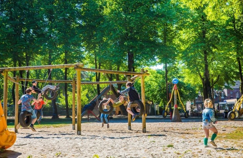 Camping met buitenspeeltuin meivakantie beringerzand