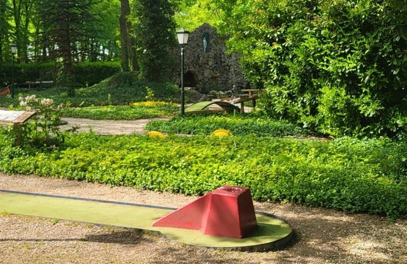 Minigolf 66433c2e82671