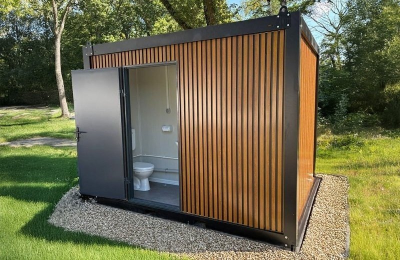 Comfort kampeerplaats XL met privé-sanitair